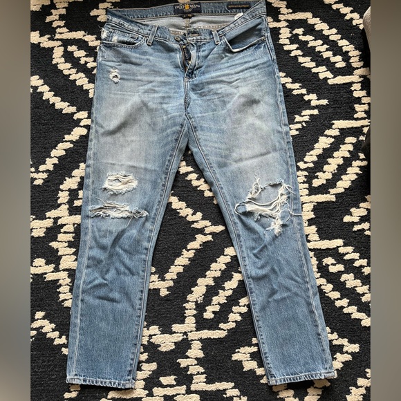 Size 28/6 lucky brand boyfriend jeans. - Picture 1 of 5